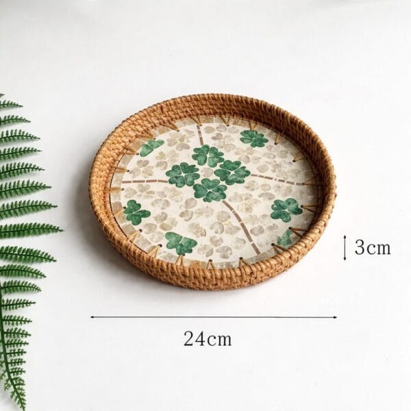 Medium Round Green Clover Inlay Rattan Tray